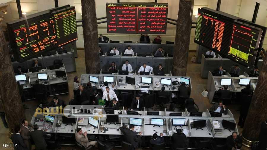 Photo of البورصة المصرية تواصل انخفاضها وتتخلى عن المكاسب في ختام تعاملات اليوم
