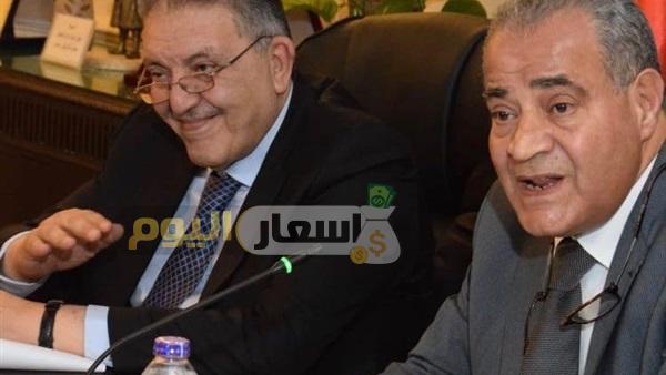 Photo of وزير التموين يبحث مع السلاسل التجارية الشراكة بين القطاعين الخاص والعام